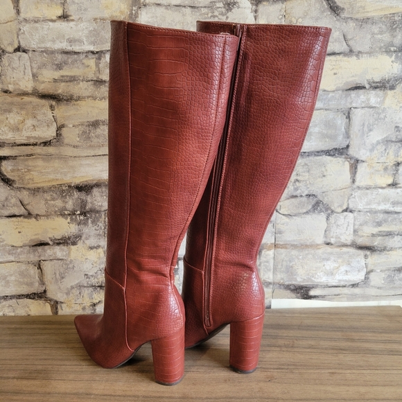 SHE&IN burgundy size 6.5 boots - Picture 7 of 14